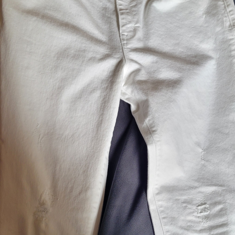 White Distressed Pants